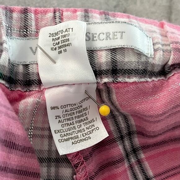 Victoria’s Secret Pajama Pants Woman’s Medium Pink Plaid Silver Metallic Pockets - Picture 4 of 8